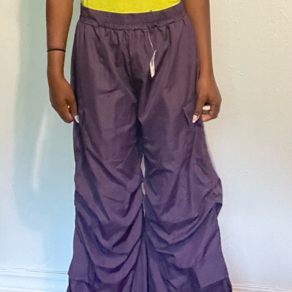 Thin purple pants